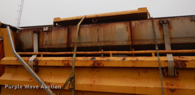 image for item DF6336 2006 International 7400  dump truck