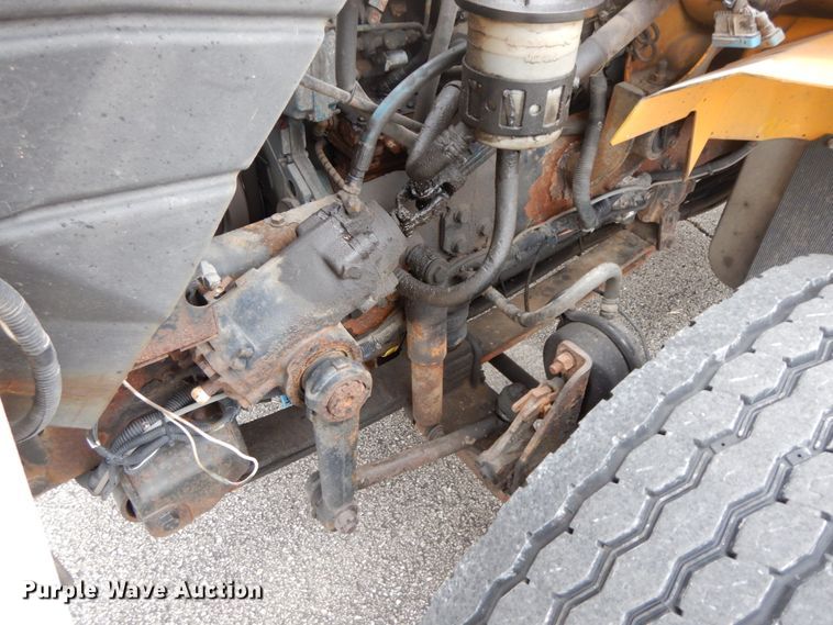 image for item DF6339 2006 International 7400  dump truck