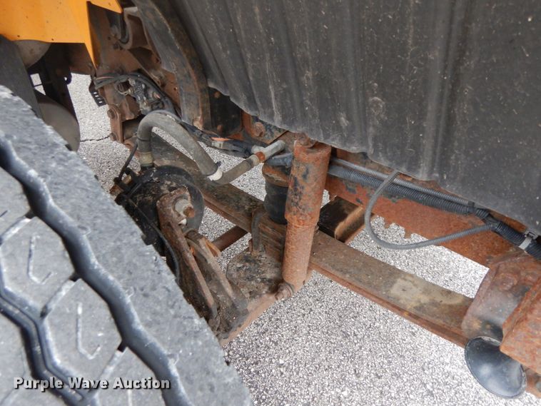 image for item DF6339 2006 International 7400  dump truck