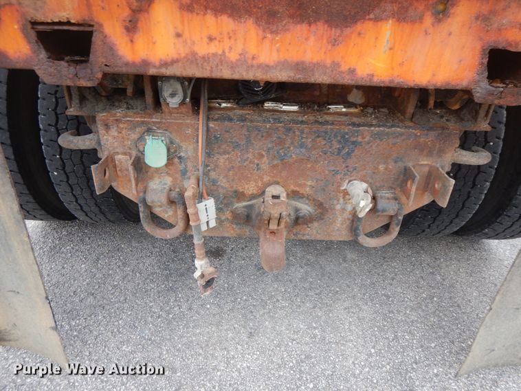 image for item DF6339 2006 International 7400  dump truck