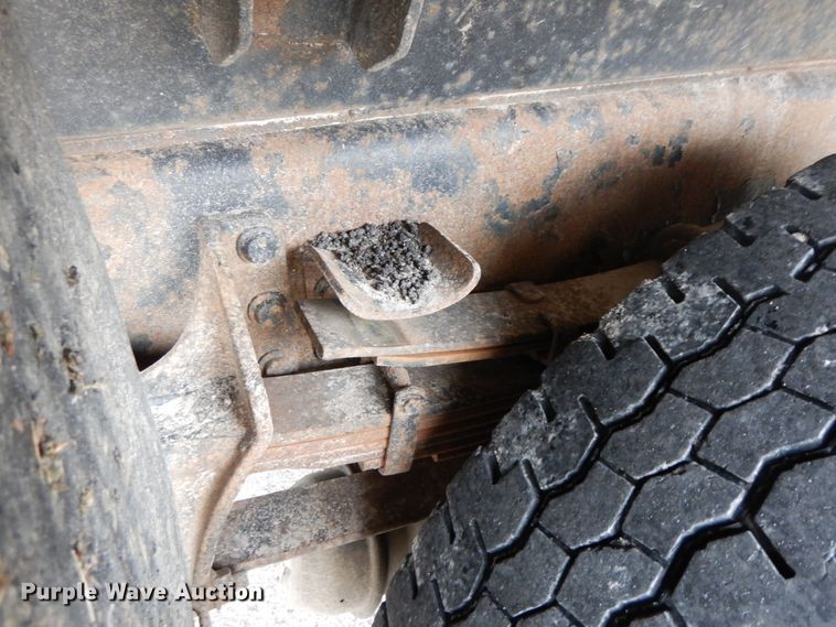 image for item DF6339 2006 International 7400  dump truck