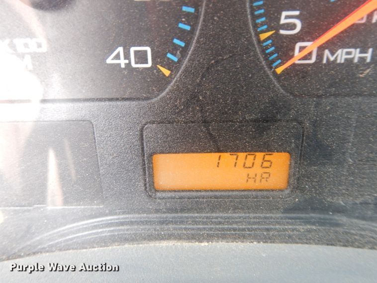 image for item DF6340 2006 International 7400  flatbed truck