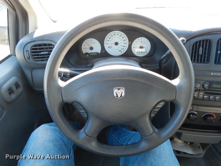 image for item DF6343 2006 Dodge Caravan  van