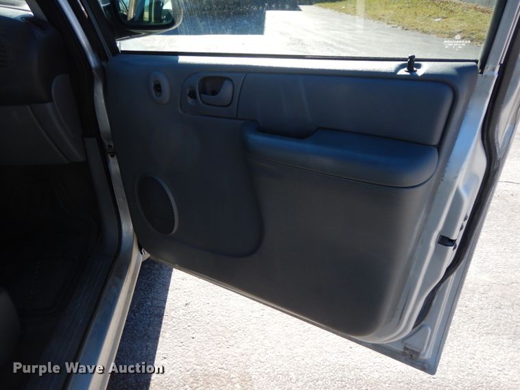 image for item DF6343 2006 Dodge Caravan  van