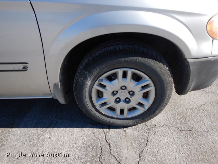 image for item DF6343 2006 Dodge Caravan  van