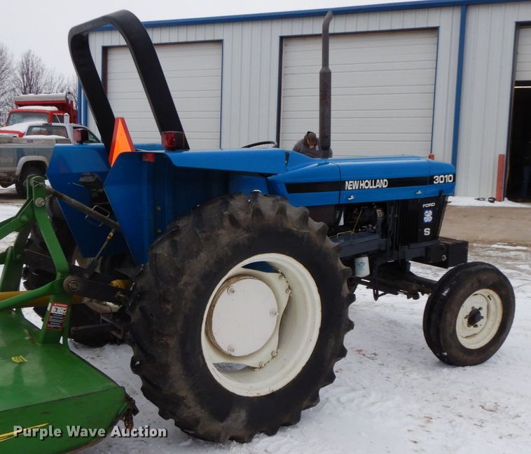 image for item DF6351 New Holland 3010  tractor