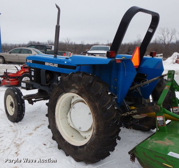image for item DF6351 New Holland 3010  tractor