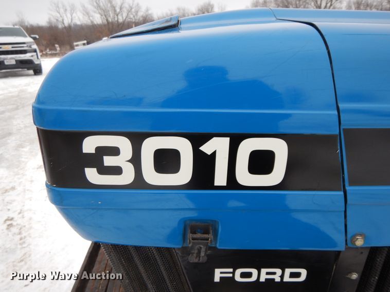 image for item DF6351 New Holland 3010  tractor