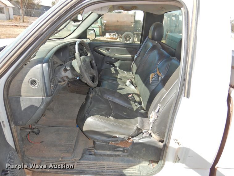 image for item DG1479 2005 Chevrolet Silverado 1500  pickup truck