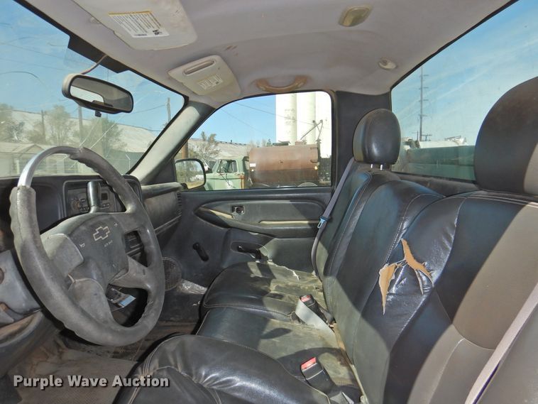 image for item DG1479 2005 Chevrolet Silverado 1500  pickup truck