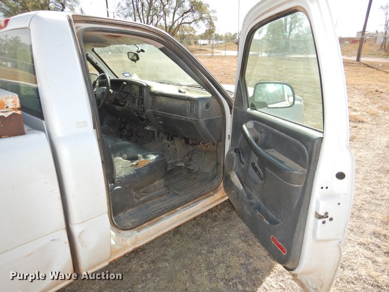 image for item DG1479 2005 Chevrolet Silverado 1500  pickup truck