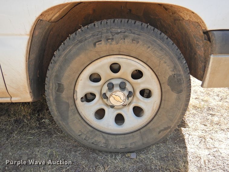 image for item DG1479 2005 Chevrolet Silverado 1500  pickup truck