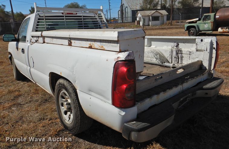 image for item DG1481 2005 Chevrolet Silverado 1500  pickup truck