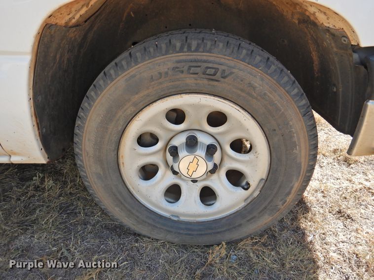 image for item DG1481 2005 Chevrolet Silverado 1500  pickup truck