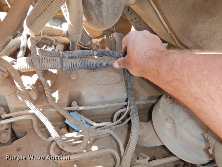 image for item DG1482 1995 Ford L8000  refuse truck