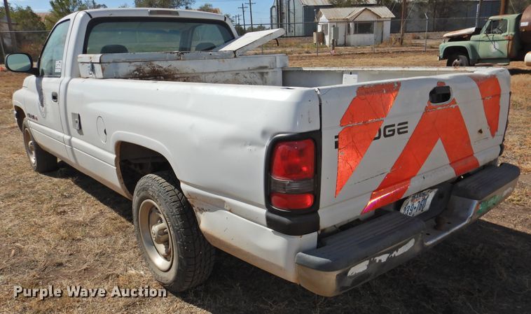 image for item DG1486 1999 Dodge Ram 1500  pickup truck