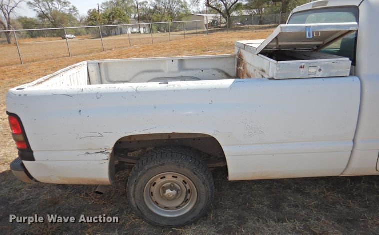 image for item DG1486 1999 Dodge Ram 1500  pickup truck