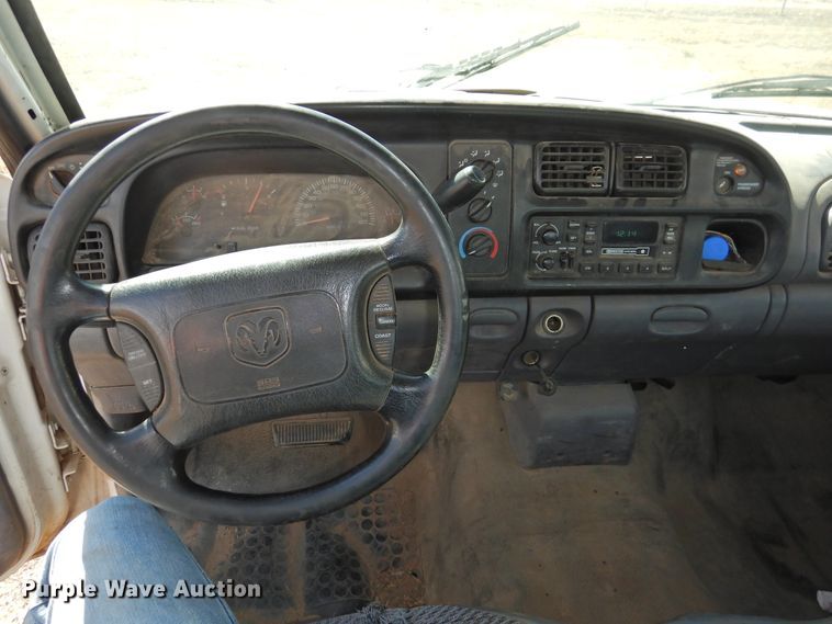 image for item DG1486 1999 Dodge Ram 1500  pickup truck