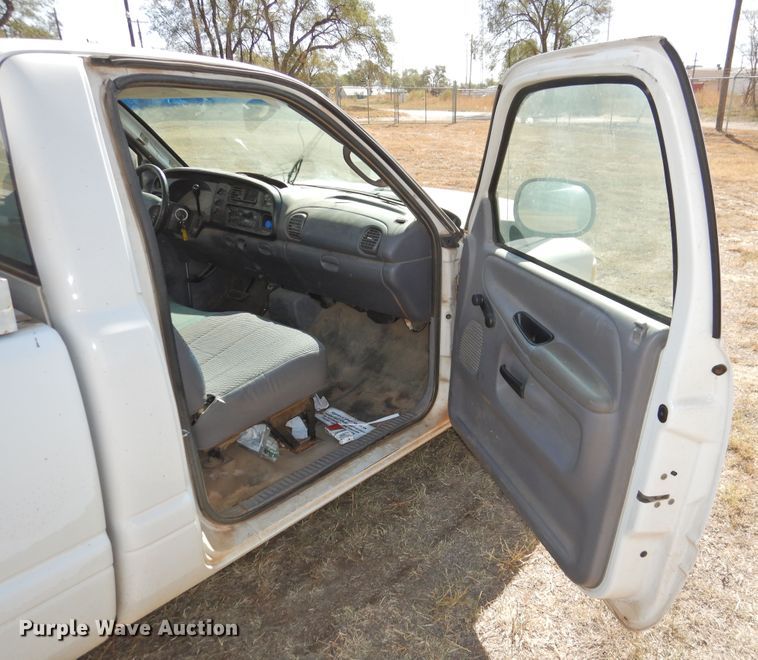 image for item DG1486 1999 Dodge Ram 1500  pickup truck