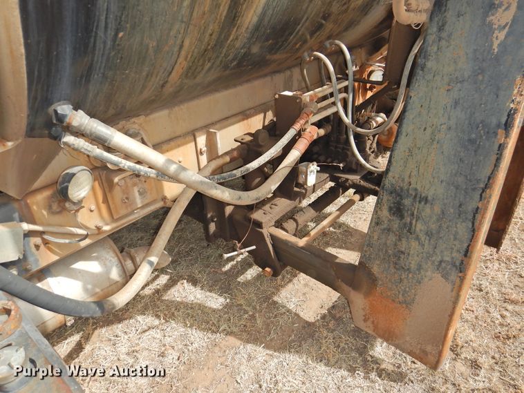 image for item DG1488 1993 Chevrolet Kodiak  refuse truck