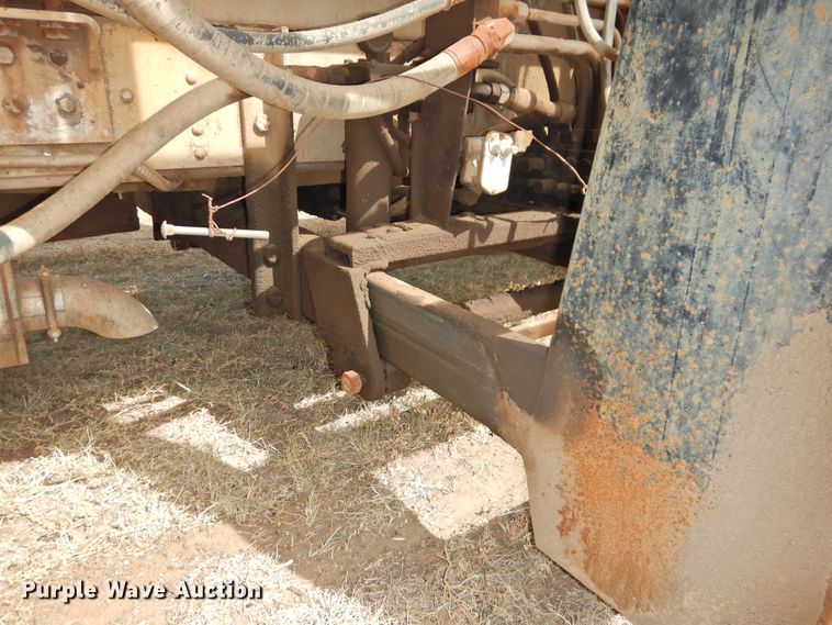 image for item DG1488 1993 Chevrolet Kodiak  refuse truck