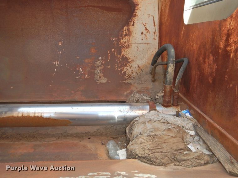 image for item DG1488 1993 Chevrolet Kodiak  refuse truck