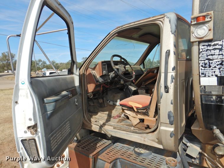 image for item DG1488 1993 Chevrolet Kodiak  refuse truck