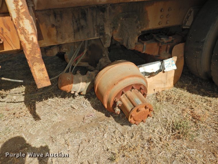 image for item DG1488 1993 Chevrolet Kodiak  refuse truck