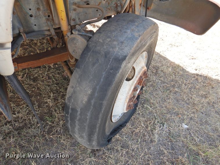 image for item DG1488 1993 Chevrolet Kodiak  refuse truck