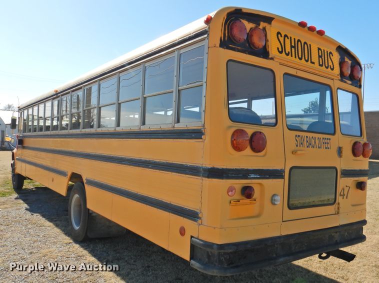 image for item DG1588 1992 International 3800  school bus