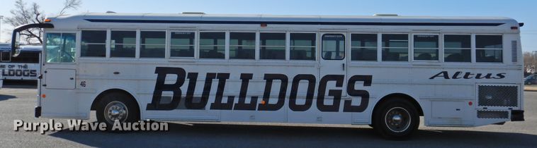 image for item DG1590 2007 Thomas Saf-T-Liner  school bus