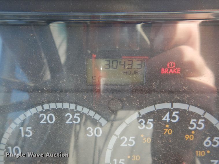 image for item DG1590 2007 Thomas Saf-T-Liner  school bus