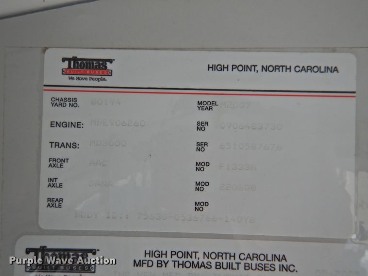 image for item DG1590 2007 Thomas Saf-T-Liner  school bus