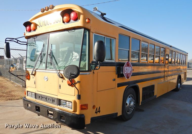 image for item DG1591 2005 Blue Bird All American  school bus