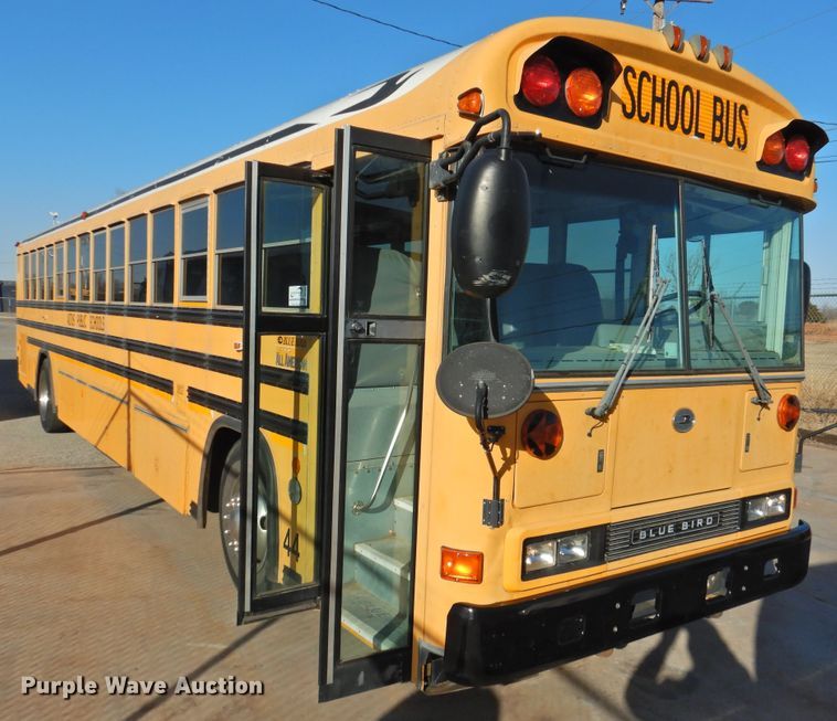 image for item DG1591 2005 Blue Bird All American  school bus