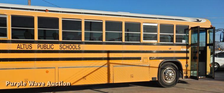 image for item DG1591 2005 Blue Bird All American  school bus