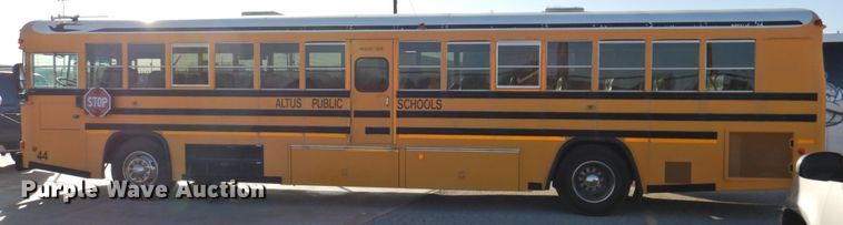 image for item DG1591 2005 Blue Bird All American  school bus