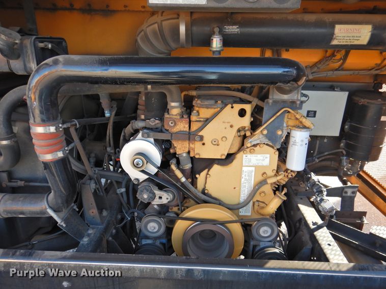 image for item DG1591 2005 Blue Bird All American  school bus