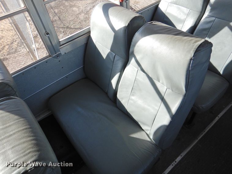 image for item DG1591 2005 Blue Bird All American  school bus