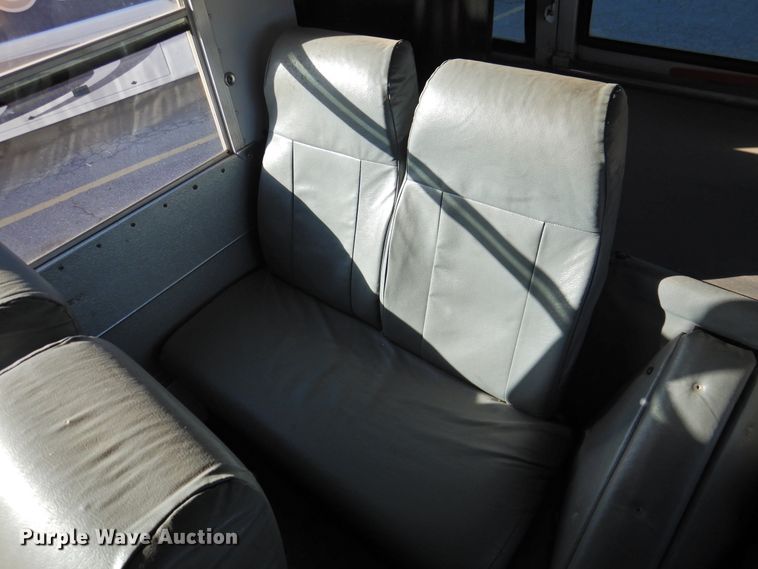 image for item DG1591 2005 Blue Bird All American  school bus