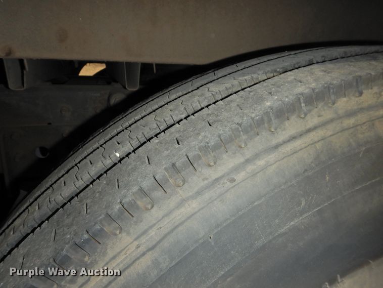 image for item DG1591 2005 Blue Bird All American  school bus