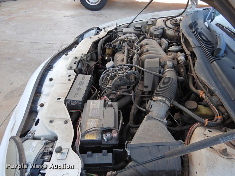 image for item DG1592 1998 Ford Taurus