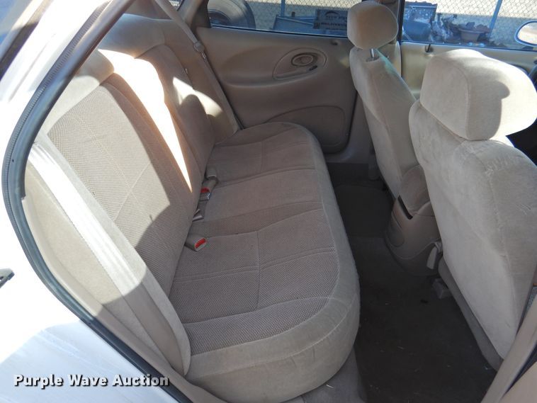 image for item DG1592 1998 Ford Taurus