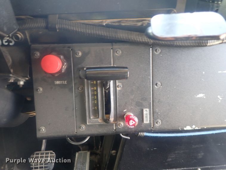 image for item DG2981 1997 Chevrolet Blue Bird  school bus