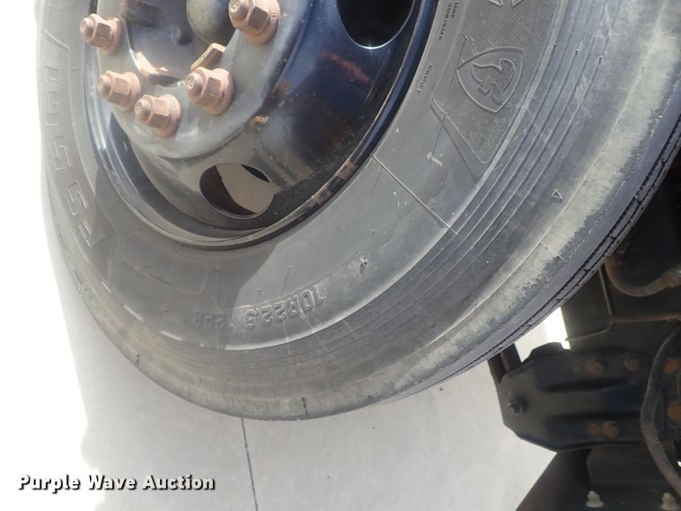 image for item DG2981 1997 Chevrolet Blue Bird  school bus