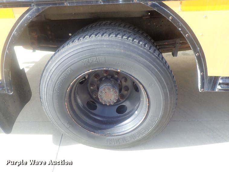 image for item DG2981 1997 Chevrolet Blue Bird  school bus