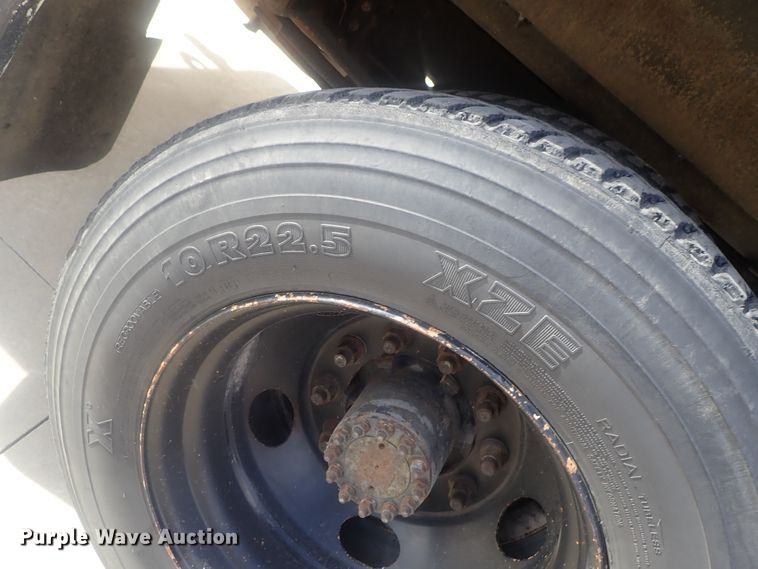 image for item DG2981 1997 Chevrolet Blue Bird  school bus