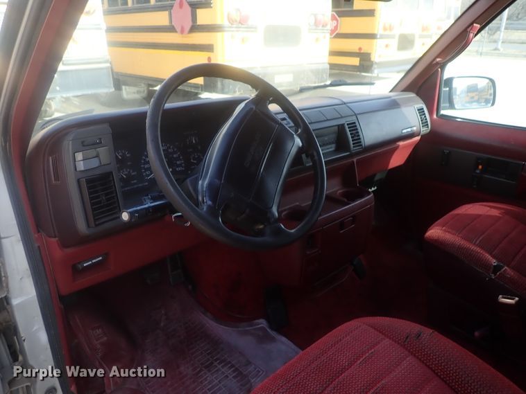 image for item DG2982 1995 Chevrolet Astro  van
