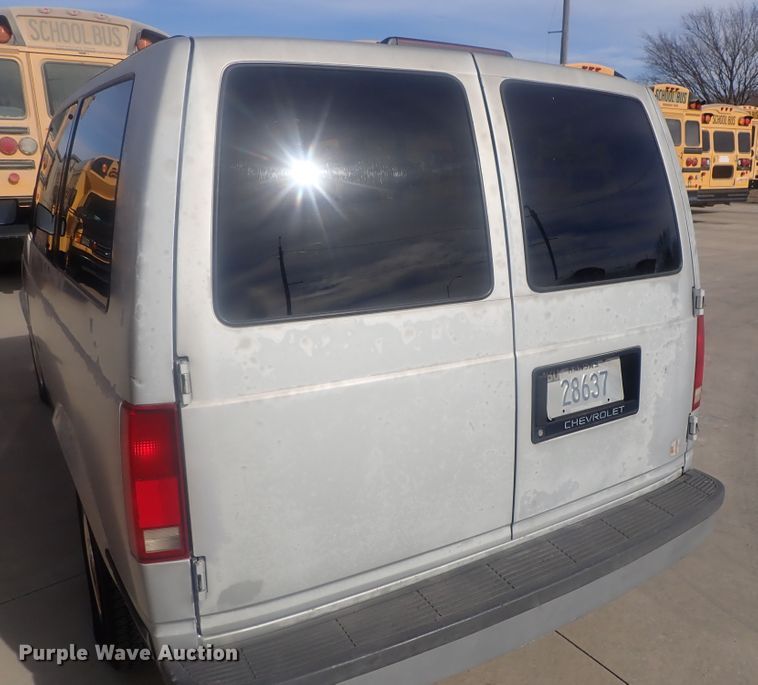 image for item DG2982 1995 Chevrolet Astro  van