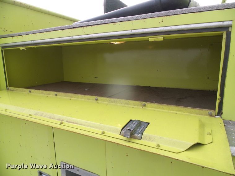 image for item DG8442 1978 Ford F700  pumper fire truck